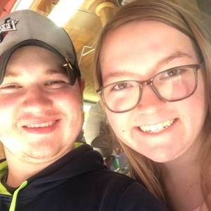 Meet your Posher, Logan